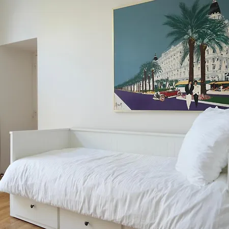 La Mascotte بوليو سور مير