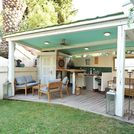 La Mascotte فيلة *