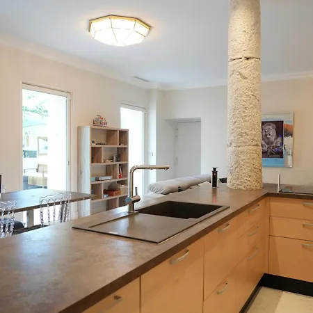 فيلة La Mascotte